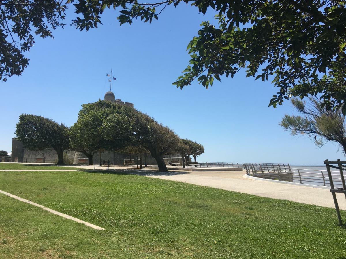 Petit Nid A 50M De La Plage Au Coeur De Фура Екстериор снимка